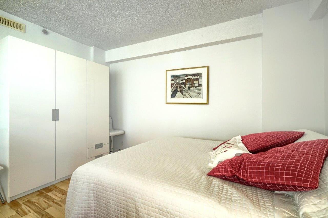 Place-Des-Arts Suites Montréal Dış mekan fotoğraf